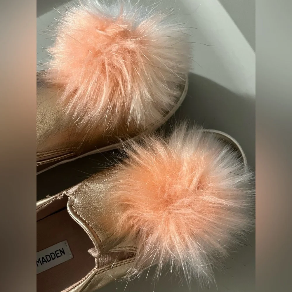 Steve Madden Women's Metallic Rose Gold Platform Pompom Slip On Shoes Pink 8